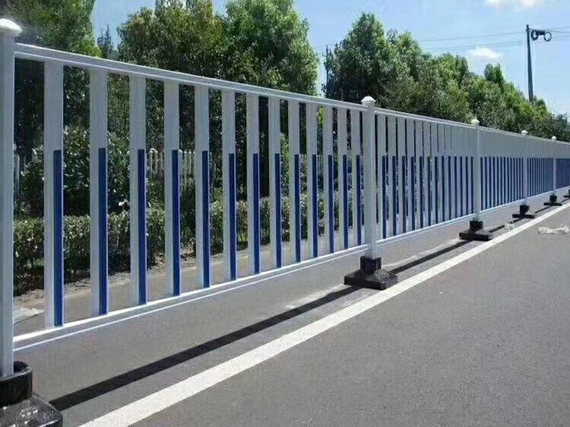 道路护栏