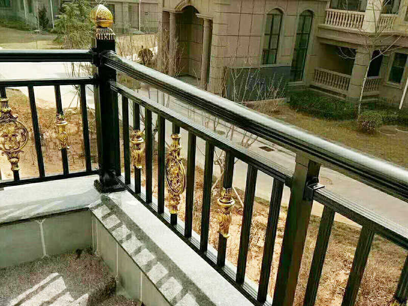 阳台护栏