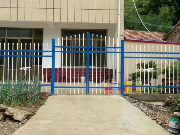 锌钢护栏